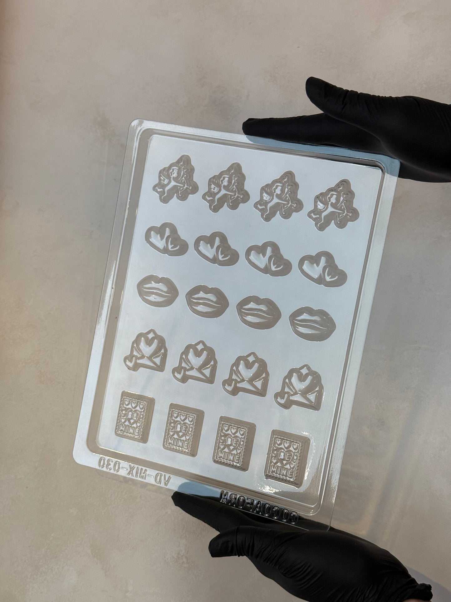 Valentine's Day Icons Chocolate Mould - Sweetheart Edition