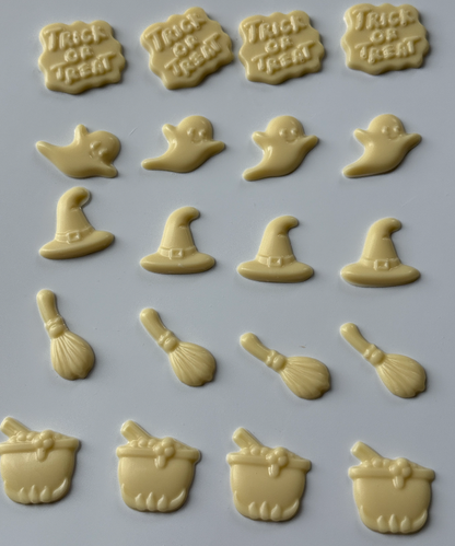 Halloween Chocolate Mould – Ghosts, Witch Hats & Cauldrons